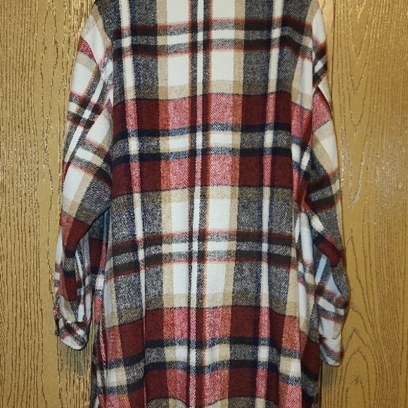 Vintage Plaid Flannel Shirt - Red and Beige - Picture 2 of 3